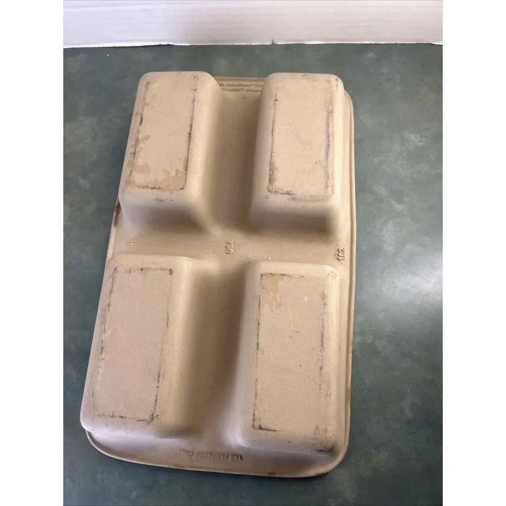 Pampered Chef 4 Mini Loaf Stoneware Pan USA 15x9 Natural Baking Pan AS-IS Read